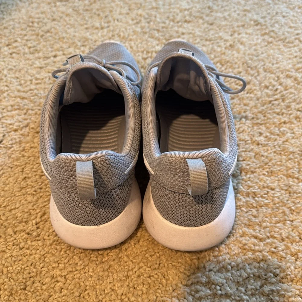 Nike Rosh Run - Picture 2 of 5